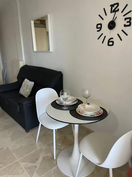 Apartment Estudio En Fuengirola Con Vistas Al Mar